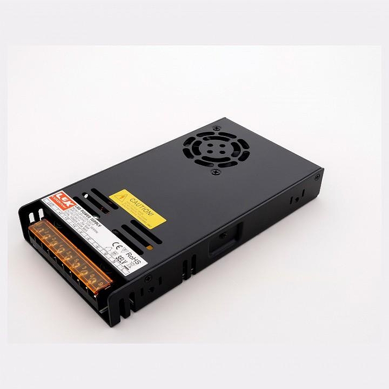 Блок питания LEDS POWER LUXDriver 7168 115 мм х 215 мм х 30 мм