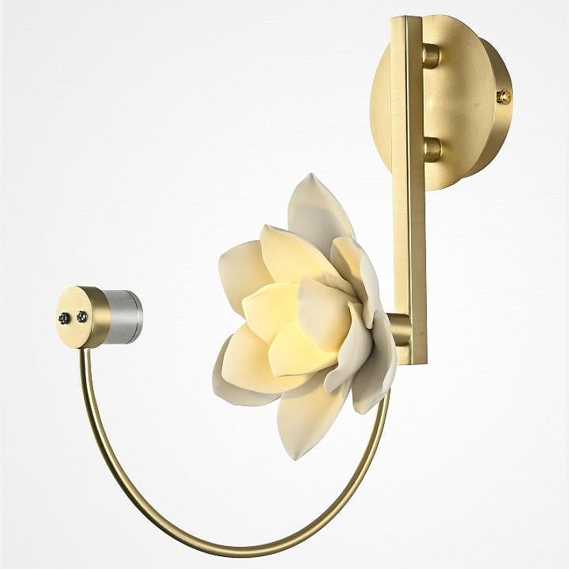 Бра Imperiumloft MAGNOLIA MAGNOLIA-WALL01 цвет плафона/подвески Латунь, цвет арматуры Латунь