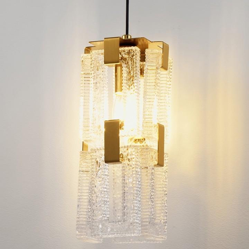 Бра Moderli Lilly V11078-1W цвет плафона/подвески Прозрачный, цвет арматуры Латунь
