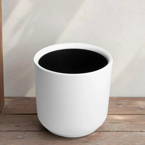 Кашпо Evergreen Design Дельта 28x30x30 см v17.3 л пластик белый