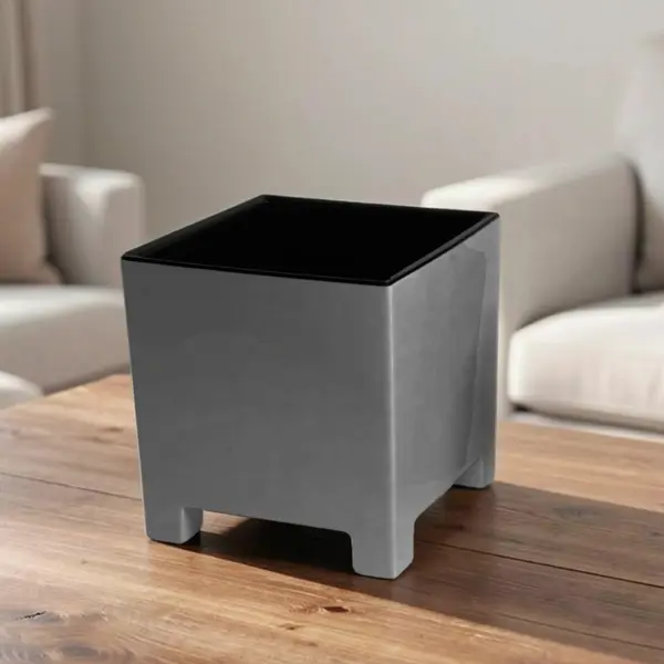 Кашпо Evergreen Design Нард 17x19x19 см v5.5 л пластик серый муссон