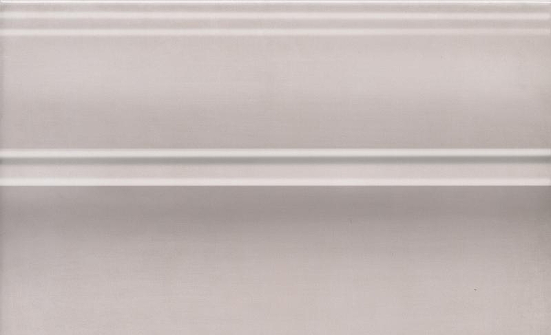 Керамический плинтус Kerama Marazzi Левада бежевый глянцевый FMB031 15х25 см