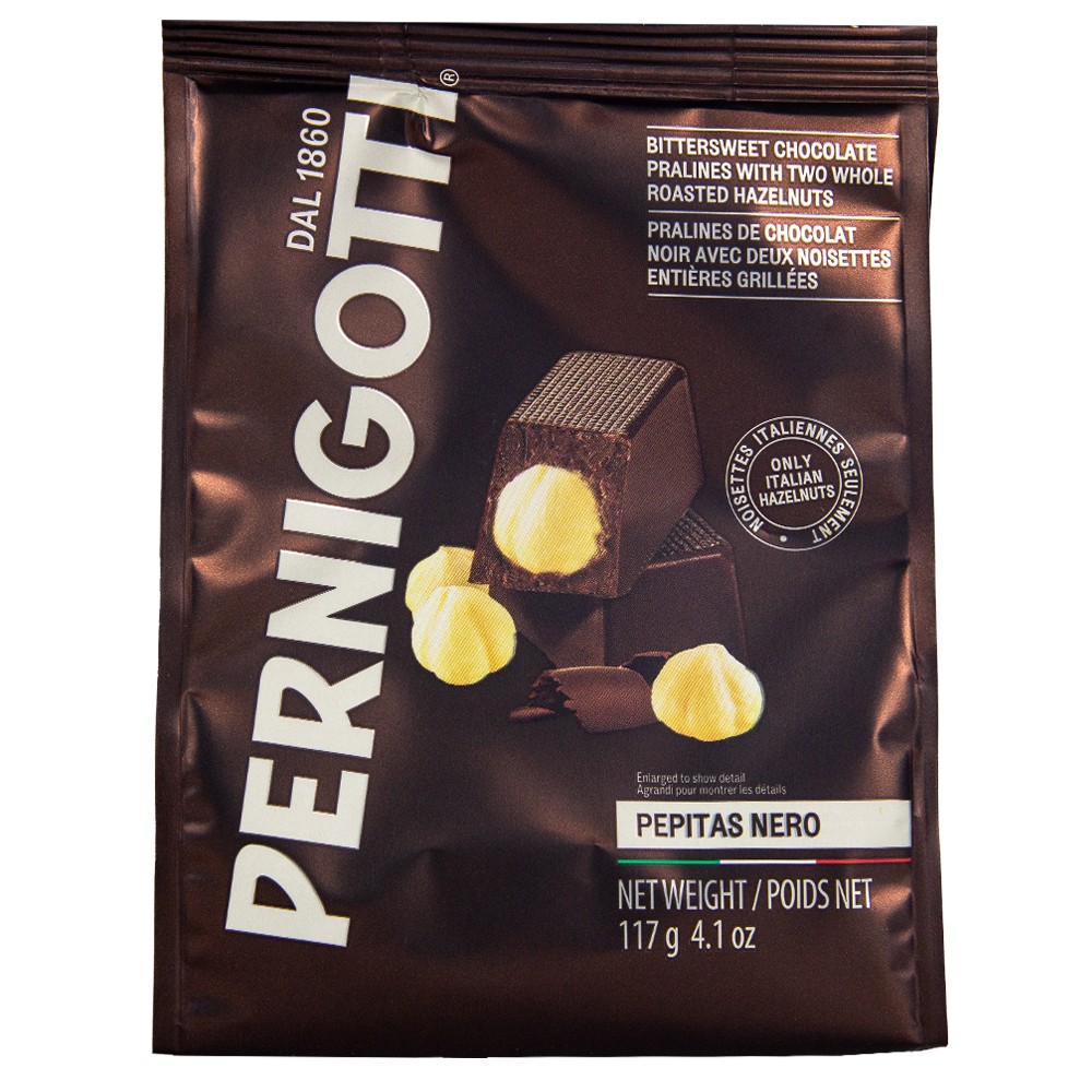 Конфеты из темного шоколада Pernigotti pepitas dark с цельным фундуком 117 г