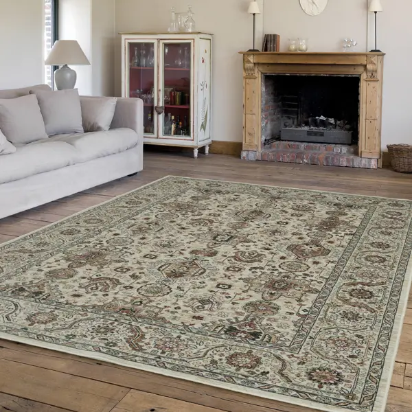 Ковер с коротким ворсом вискозный Amalfi 160x230 см бежевый