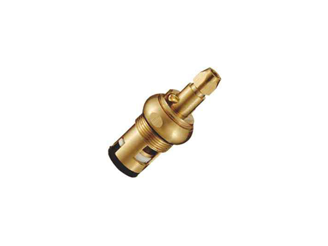 кран-букса 1/2" М18х1,5 90гр квадрат латунь