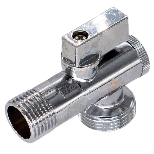 кран угловой СТМ 1/2"х3/4" НР/НР с фильтром и отражателем, ГОСТ