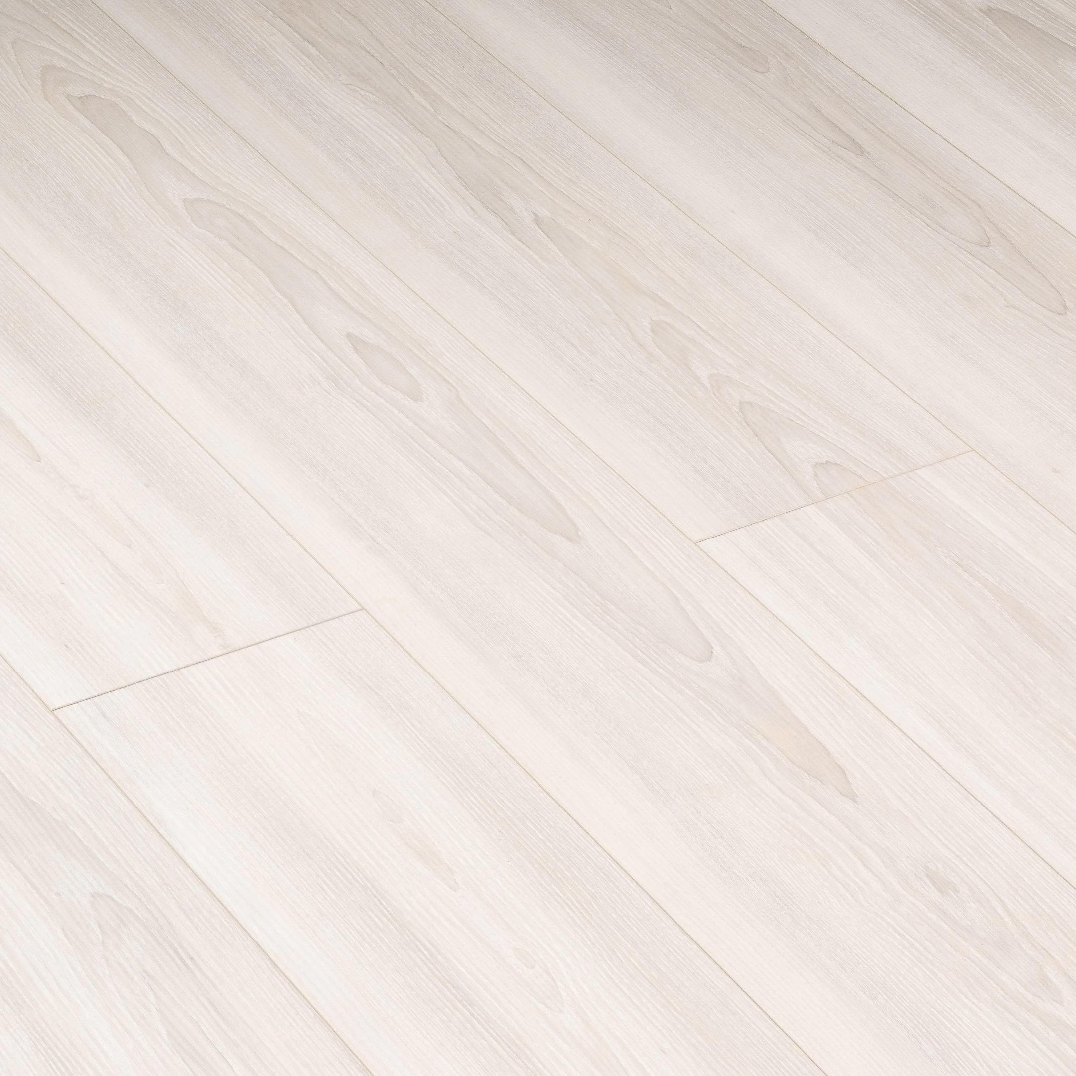 Ламинат 32 класс Swiss Krono Home Standard мейсса 1380х191х8 мм 2,109 кв.м с фаской влагостойкий