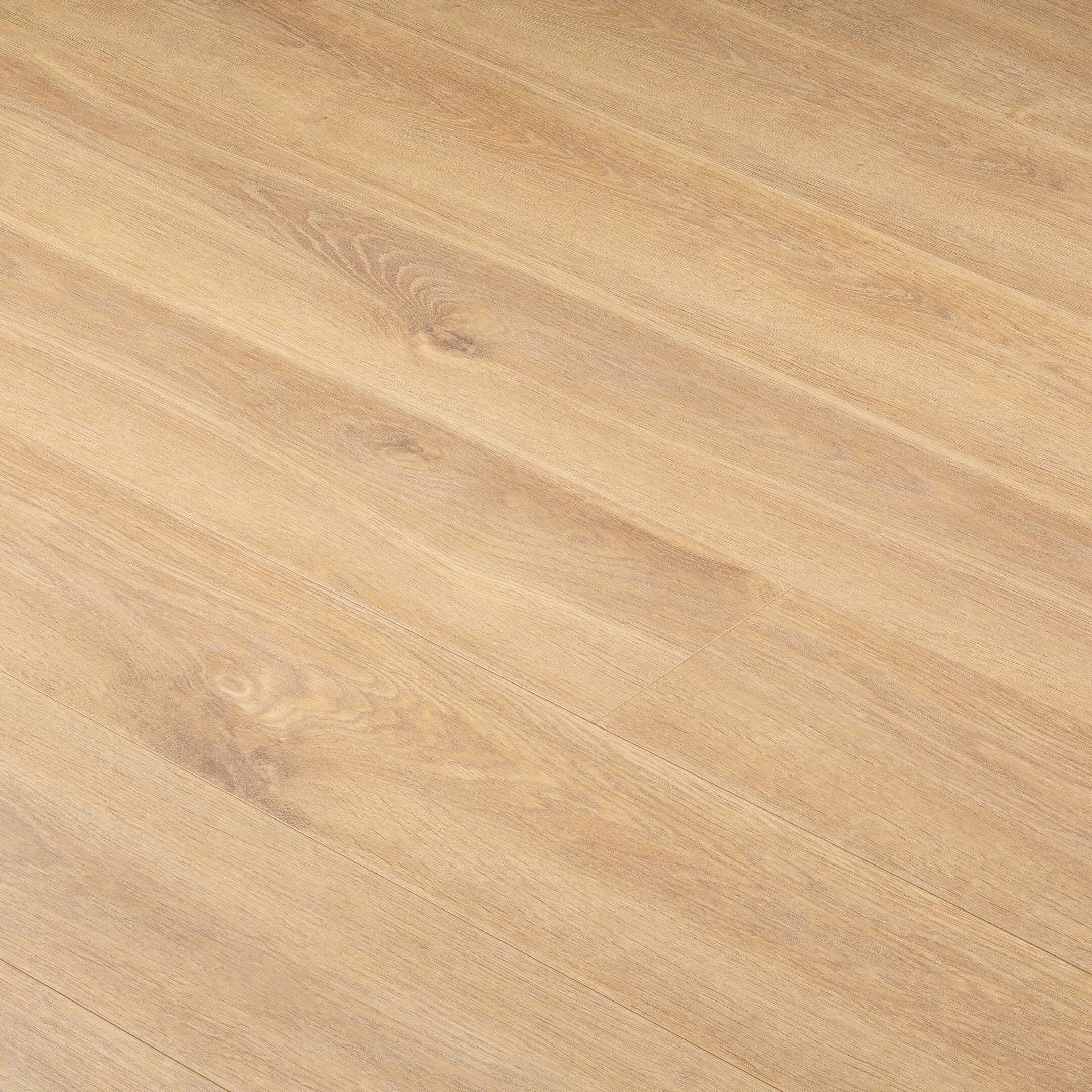Ламинат 33 класс Ultradecor White Boх дуб солнечный 1285х192х8 мм 2,22 кв.м с фаской
