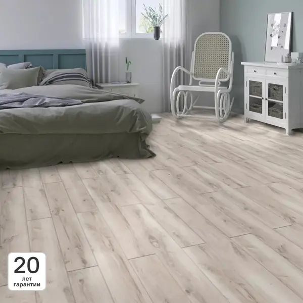 Ламинат KREAFORTA Дуб Вейга 33 класс толщина 8 мм с фаской 2.22 м²