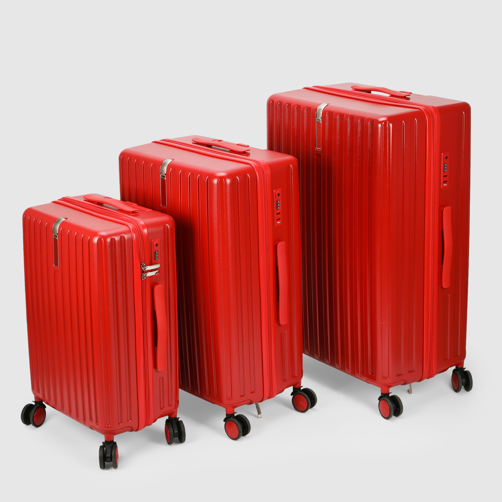 Набор чемоданов Smarter Luggage 3 размеров: 20, 24 и 28, красный