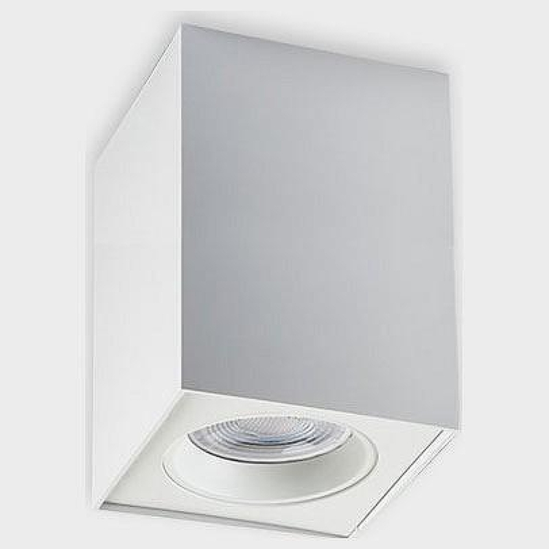 Накладной светильник Italline M02-70115 M02-70115 white цвет плафона/подвески Белый, цвет арматуры Белый