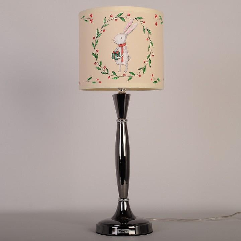 Настольная лампа Manne TL.7734-1BL TL.7734-1BL (заяц с подарком) лампа настольная 1л цвет плафона/подвески Разноцветный, цвет арматуры Черный