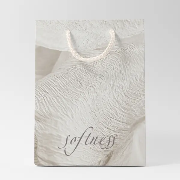 Пакет подарочный Симфония Softness 30x21x14 см цвет разноцветный