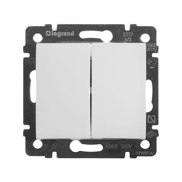 переключатель LEGRAND Valena 2-клавишный IP20 белый