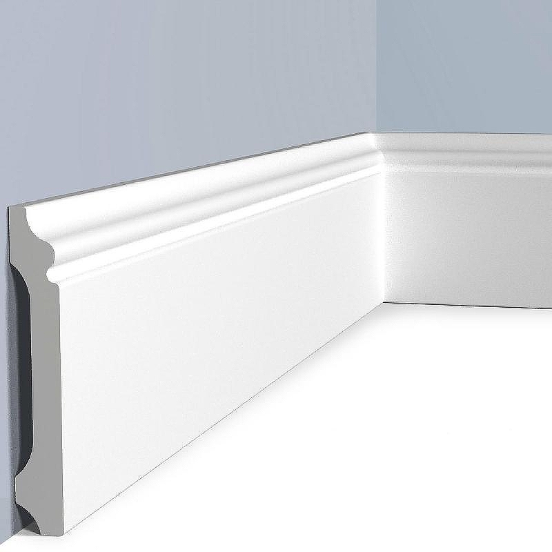 Плинтус HIWOOD B80A 2000x80x12,5 мм