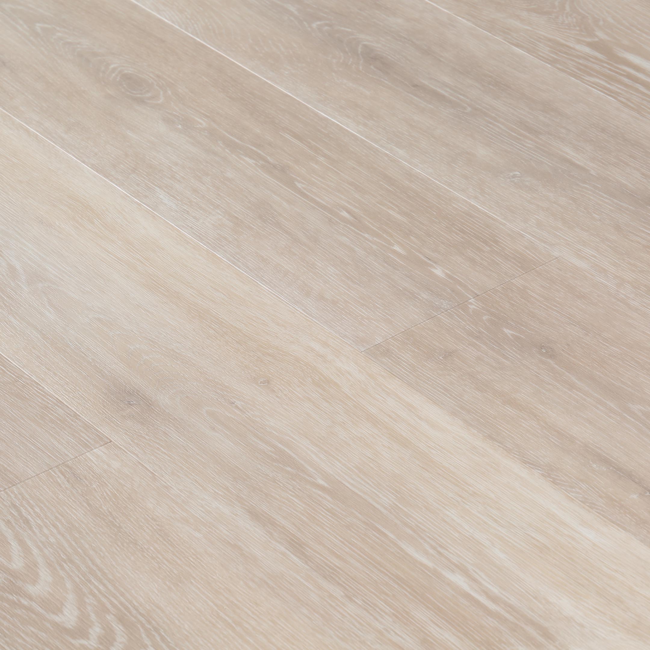 Плитка LVT Tarkett Lounge Husky дуб серый клеевая 914,4х152,4х3 мм 2,09 кв.м защитный слой 0,7 мм с микрофаской