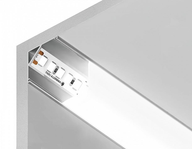 Профиль накладной угловой внутренний Ambrella Light GP GP2150AL цвет серебро