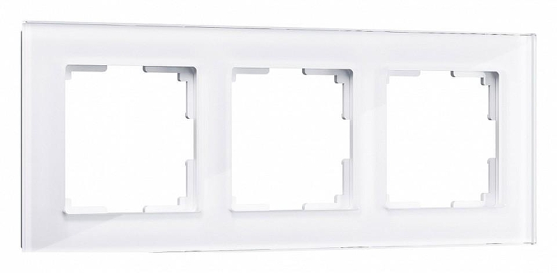 Рамка на 3 поста Werkel Favorit (белый) W0031101 цвет Белый