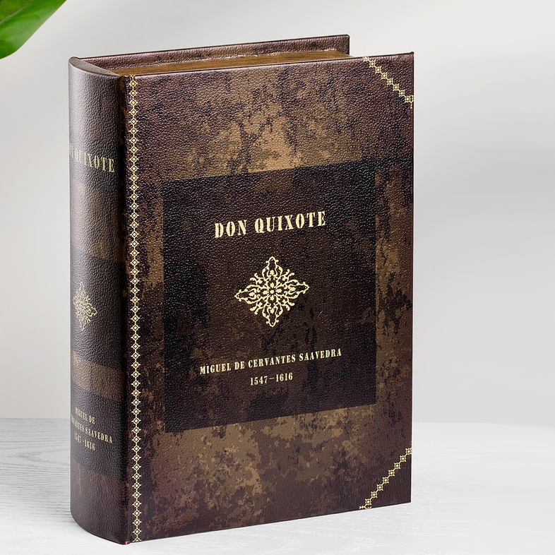 Шкатулка Glasar Don Quixote в виде книги черная 19х7х27 см