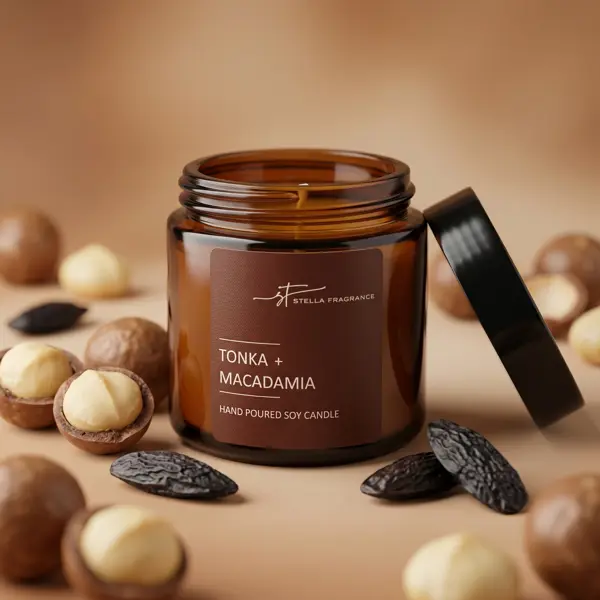 Свеча ароматизированная в стеклянной банке Stella Fragrance Tonka Macadamia коричневая 6 см