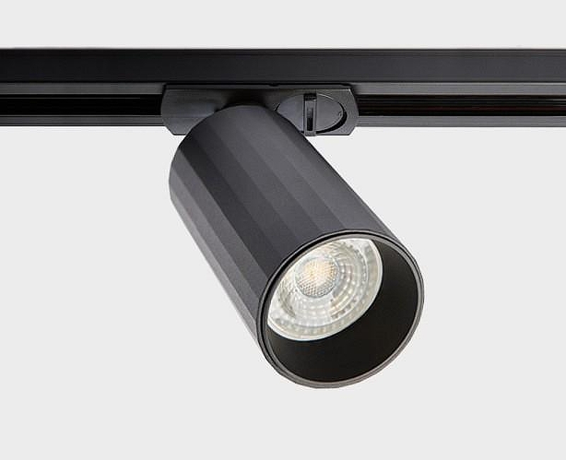 Светильник на штанге Italline IT08-8010 IT08-8010 black цвет плафона/подвески Черный, цвет арматуры Черный