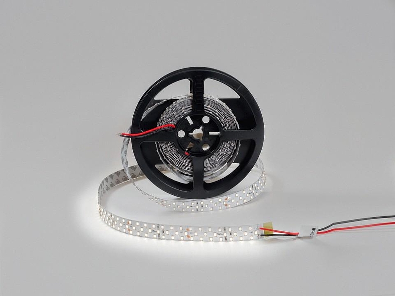 Светодиодная лента SWG PRO SWG2P252 00-00005077 цвет белый